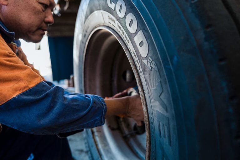 How Often Should I be Servicing my Semi Trailers?